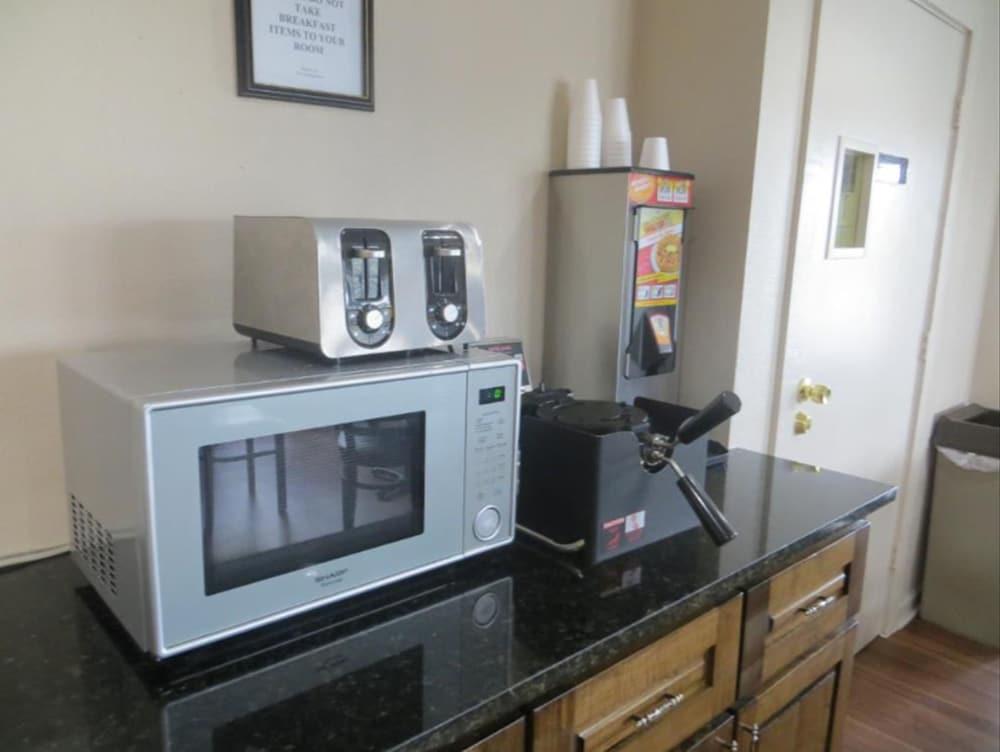 Americas Best Value Inn Austin Dış mekan fotoğraf